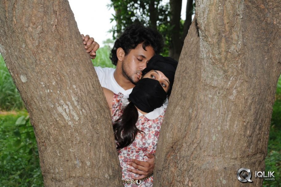 Oka Criminal Prema Katha